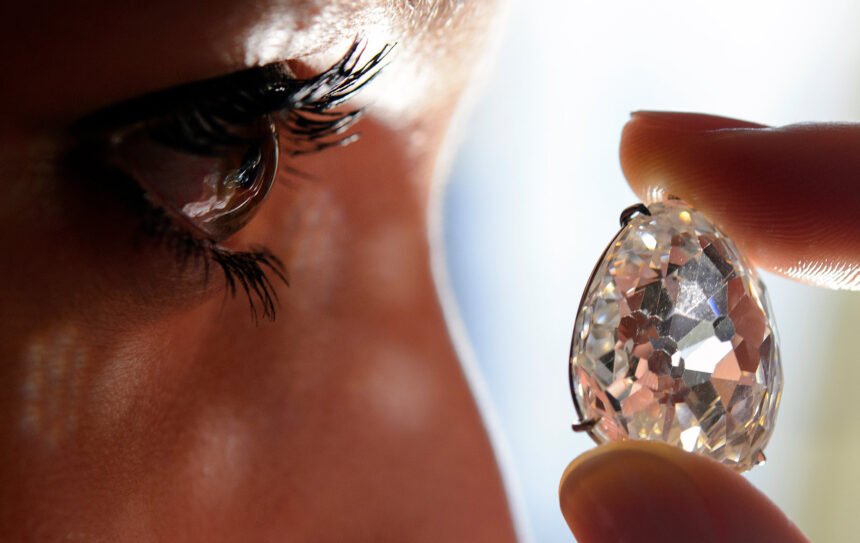 How to Find imperfection in a diamond nyt